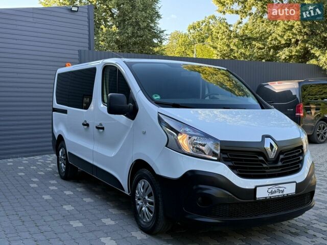Білий Рено Трафік, об'ємом двигуна 1.6 л та пробігом 198 тис. км за 16800 $, фото 3 на Automoto.ua