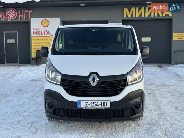 Білий Рено Трафік, об'ємом двигуна 1.6 л та пробігом 261 тис. км за 17300 $, фото 31 на Automoto.ua
