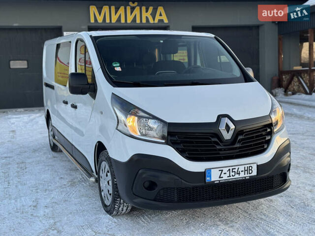 Білий Рено Трафік, об'ємом двигуна 1.6 л та пробігом 261 тис. км за 17300 $, фото 13 на Automoto.ua