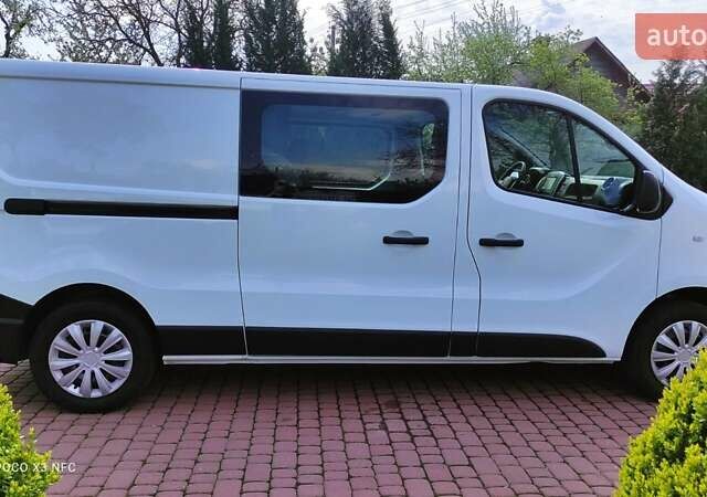 Білий Рено Трафік, об'ємом двигуна 1.6 л та пробігом 305 тис. км за 17200 $, фото 5 на Automoto.ua