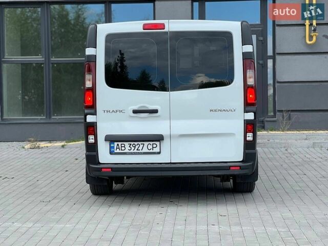 Білий Рено Трафік, об'ємом двигуна 1.6 л та пробігом 240 тис. км за 14199 $, фото 4 на Automoto.ua
