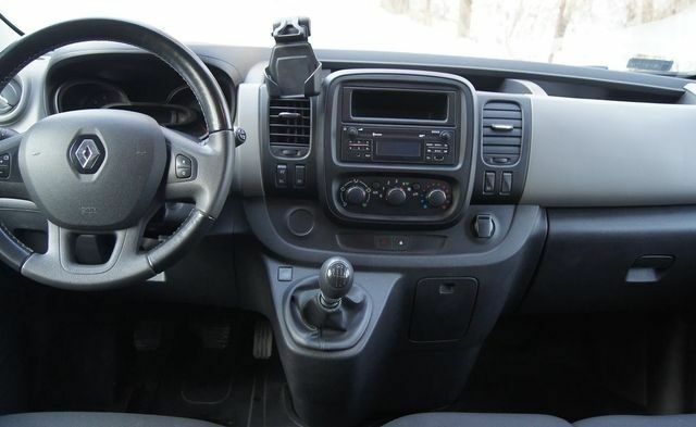 Белый Рено Трафик, объемом двигателя 1.6 л и пробегом 186 тыс. км за 11200 $, фото 14 на Automoto.ua