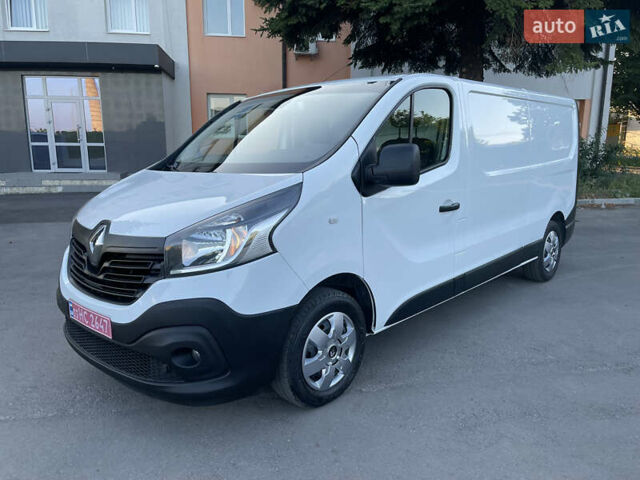 Білий Рено Трафік, об'ємом двигуна 1.6 л та пробігом 142 тис. км за 12900 $, фото 1 на Automoto.ua