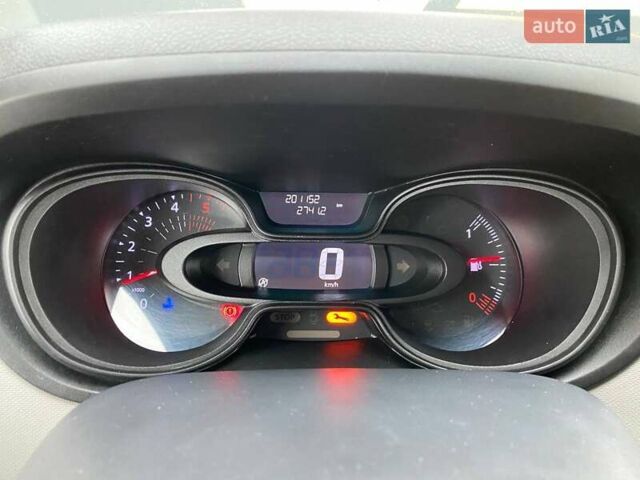 Білий Рено Трафік, об'ємом двигуна 1.6 л та пробігом 201 тис. км за 16000 $, фото 17 на Automoto.ua