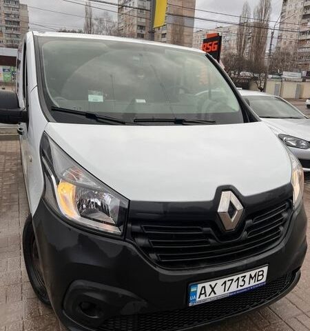 Белый Рено Трафик, объемом двигателя 1.6 л и пробегом 290 тыс. км за 16750 $, фото 6 на Automoto.ua