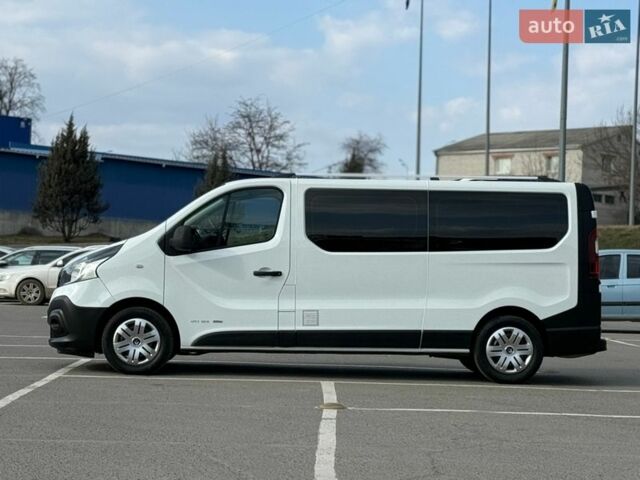 Белый Рено Трафик, объемом двигателя 1.6 л и пробегом 348 тыс. км за 16900 $, фото 2 на Automoto.ua
