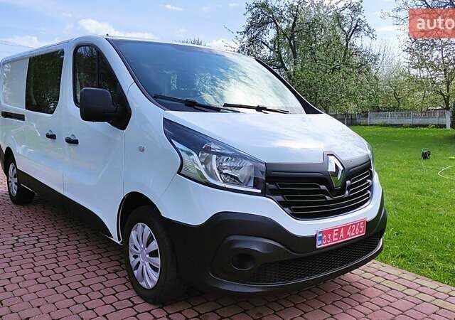 Білий Рено Трафік, об'ємом двигуна 1.6 л та пробігом 305 тис. км за 17200 $, фото 7 на Automoto.ua