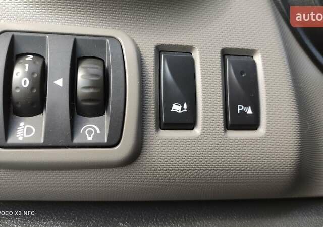 Білий Рено Трафік, об'ємом двигуна 1.6 л та пробігом 305 тис. км за 17200 $, фото 15 на Automoto.ua