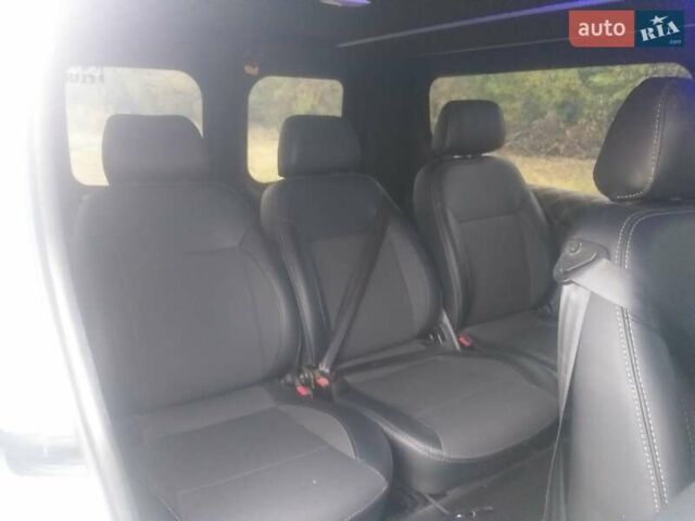 Белый Рено Трафик, объемом двигателя 1.6 л и пробегом 267 тыс. км за 19500 $, фото 12 на Automoto.ua