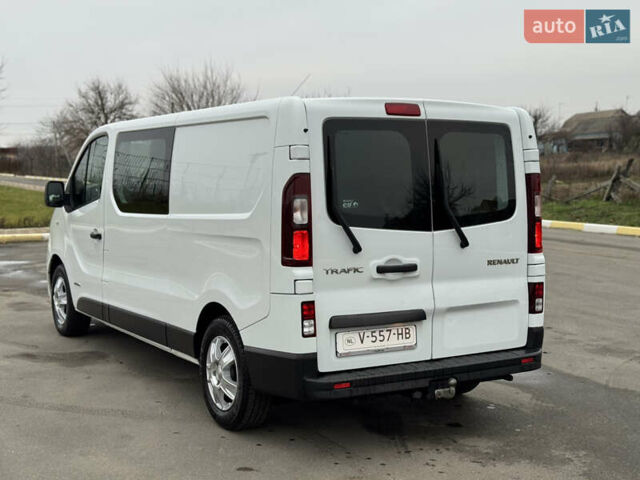 Білий Рено Трафік, об'ємом двигуна 0 л та пробігом 178 тис. км за 17800 $, фото 6 на Automoto.ua