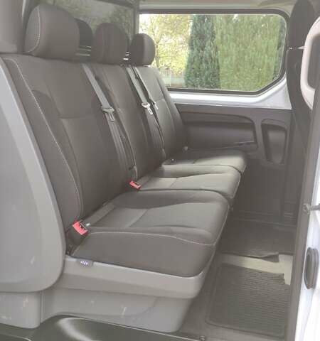 Білий Рено Трафік, об'ємом двигуна 1.6 л та пробігом 305 тис. км за 17200 $, фото 10 на Automoto.ua