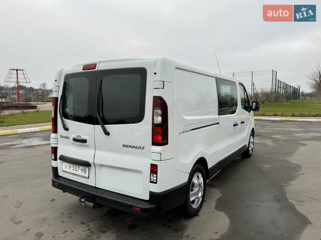 Білий Рено Трафік, об'ємом двигуна 0 л та пробігом 178 тис. км за 17800 $, фото 9 на Automoto.ua