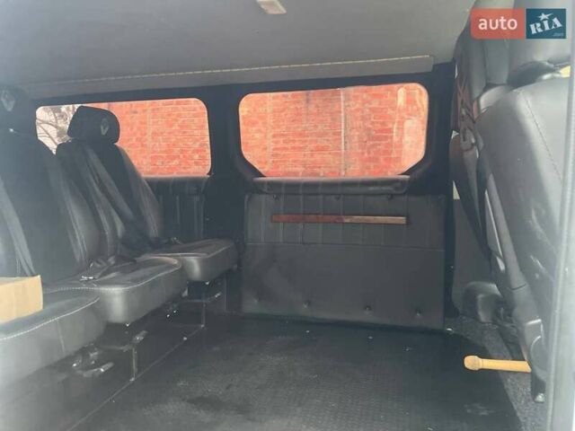 Белый Рено Трафик, объемом двигателя 1.6 л и пробегом 254 тыс. км за 16800 $, фото 6 на Automoto.ua