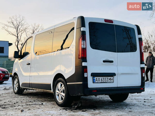 Белый Рено Трафик, объемом двигателя 1.6 л и пробегом 240 тыс. км за 16700 $, фото 9 на Automoto.ua