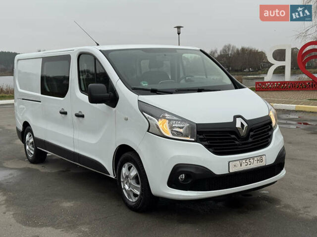 Білий Рено Трафік, об'ємом двигуна 0 л та пробігом 178 тис. км за 17800 $, фото 58 на Automoto.ua