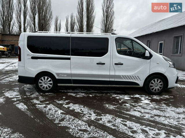 Білий Рено Трафік, об'ємом двигуна 1.6 л та пробігом 205 тис. км за 16000 $, фото 4 на Automoto.ua