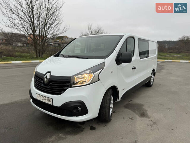 Білий Рено Трафік, об'ємом двигуна 0 л та пробігом 178 тис. км за 17800 $, фото 1 на Automoto.ua