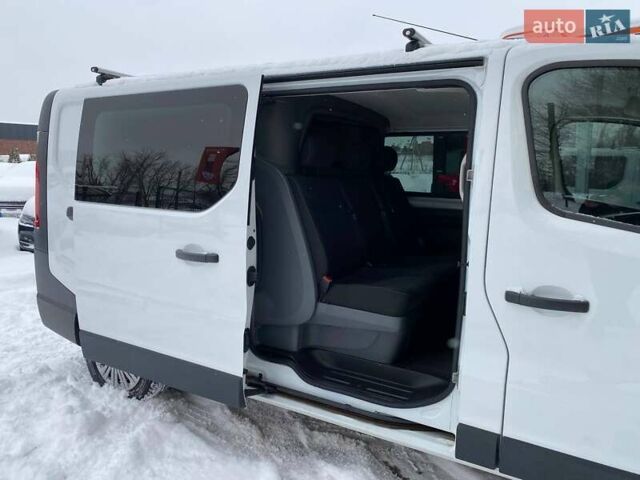 Білий Рено Трафік, об'ємом двигуна 1.6 л та пробігом 201 тис. км за 16000 $, фото 30 на Automoto.ua