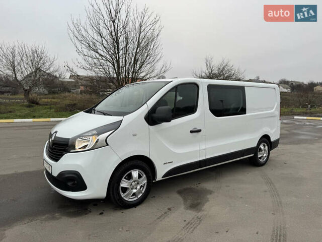 Білий Рено Трафік, об'ємом двигуна 0 л та пробігом 178 тис. км за 17800 $, фото 12 на Automoto.ua