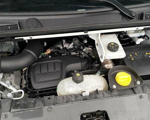 Белый Рено Трафик, объемом двигателя 1.6 л и пробегом 117 тыс. км за 18750 $, фото 6 на Automoto.ua