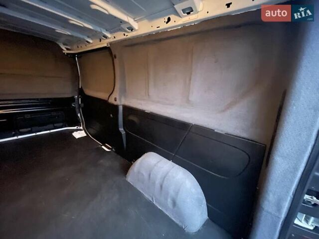 Белый Рено Трафик, объемом двигателя 1.6 л и пробегом 182 тыс. км за 13950 $, фото 30 на Automoto.ua