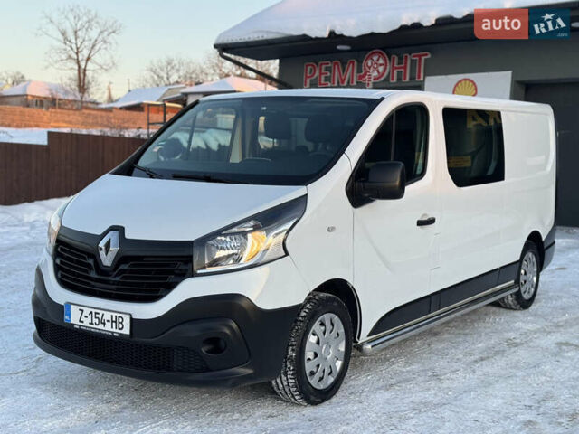 Білий Рено Трафік, об'ємом двигуна 1.6 л та пробігом 261 тис. км за 17300 $, фото 5 на Automoto.ua