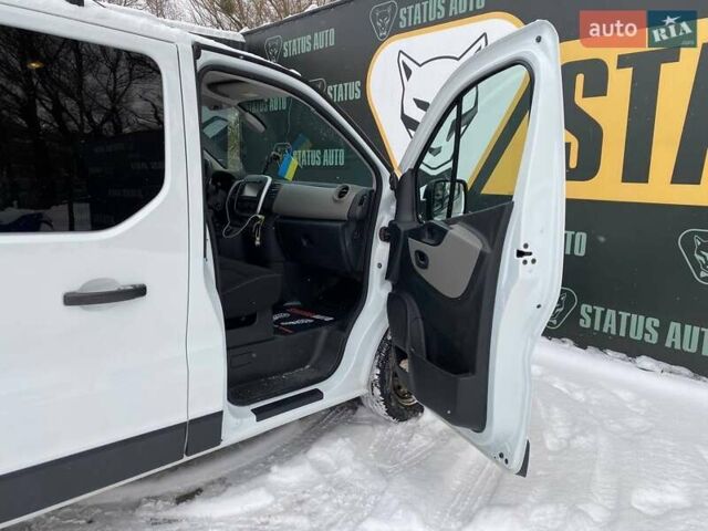 Білий Рено Трафік, об'ємом двигуна 1.6 л та пробігом 201 тис. км за 16000 $, фото 32 на Automoto.ua