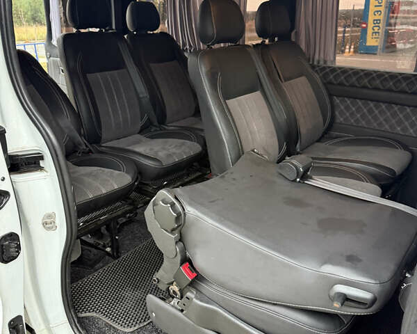 Білий Рено Трафік, об'ємом двигуна 1.6 л та пробігом 185 тис. км за 17500 $, фото 2 на Automoto.ua