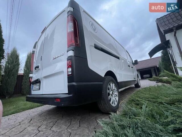 Белый Рено Трафик, объемом двигателя 1.6 л и пробегом 182 тыс. км за 13950 $, фото 10 на Automoto.ua