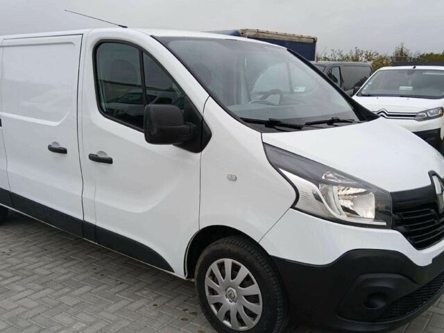 Білий Рено Трафік, об'ємом двигуна 1.6 л та пробігом 137 тис. км за 8500 $, фото 9 на Automoto.ua