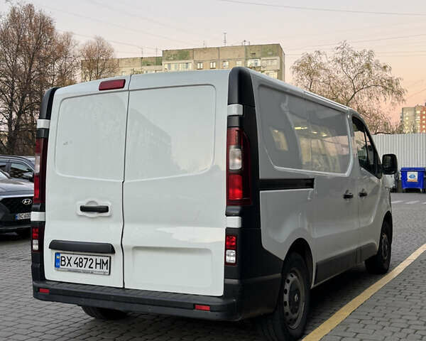 Білий Рено Трафік, об'ємом двигуна 1.6 л та пробігом 148 тис. км за 13000 $, фото 1 на Automoto.ua