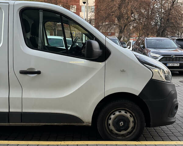 Білий Рено Трафік, об'ємом двигуна 1.6 л та пробігом 148 тис. км за 13000 $, фото 5 на Automoto.ua