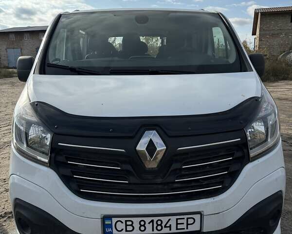 Білий Рено Трафік, об'ємом двигуна 1.6 л та пробігом 181 тис. км за 17600 $, фото 1 на Automoto.ua