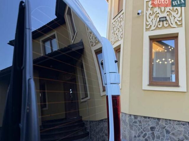 Белый Рено Трафик, объемом двигателя 1.6 л и пробегом 274 тыс. км за 18950 $, фото 42 на Automoto.ua