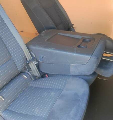 Белый Рено Трафик, объемом двигателя 1.6 л и пробегом 75 тыс. км за 15700 $, фото 43 на Automoto.ua
