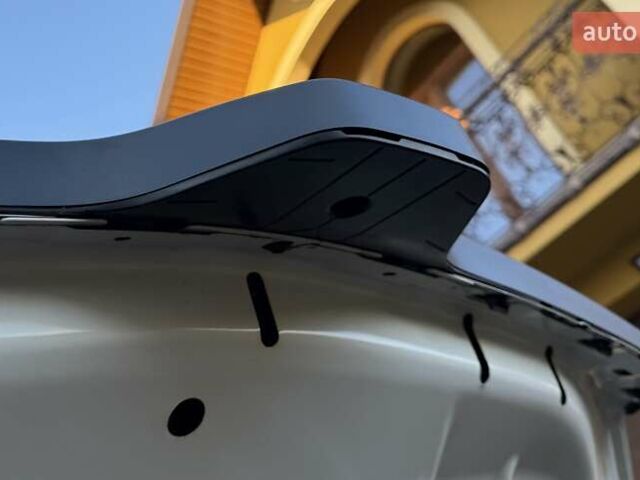 Белый Рено Трафик, объемом двигателя 1.6 л и пробегом 274 тыс. км за 18950 $, фото 61 на Automoto.ua