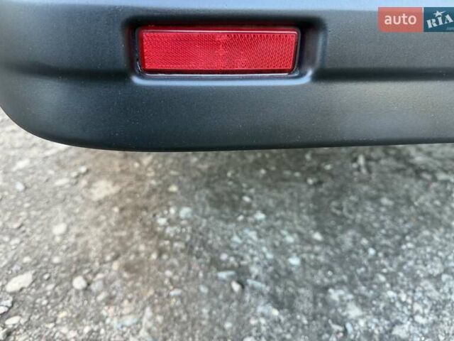 Белый Рено Трафик, объемом двигателя 1.6 л и пробегом 274 тыс. км за 18950 $, фото 32 на Automoto.ua