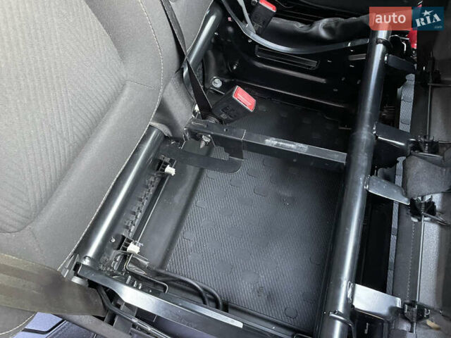 Белый Рено Трафик, объемом двигателя 1.6 л и пробегом 225 тыс. км за 15800 $, фото 33 на Automoto.ua