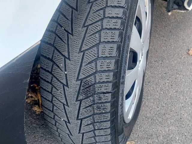 Белый Рено Трафик, объемом двигателя 1.6 л и пробегом 283 тыс. км за 13300 $, фото 20 на Automoto.ua