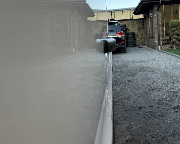 Белый Рено Трафик, объемом двигателя 1.6 л и пробегом 274 тыс. км за 18950 $, фото 25 на Automoto.ua