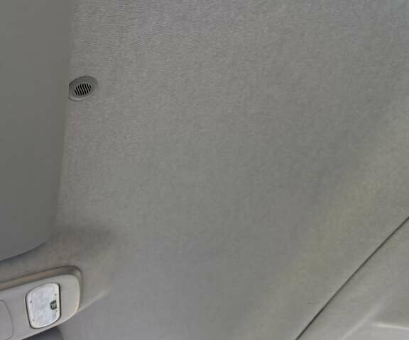 Белый Рено Трафик, объемом двигателя 1.6 л и пробегом 274 тыс. км за 18950 $, фото 65 на Automoto.ua