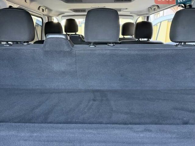 Белый Рено Трафик, объемом двигателя 1.6 л и пробегом 274 тыс. км за 18950 $, фото 74 на Automoto.ua