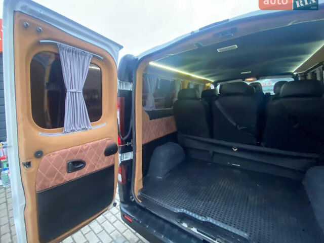 Белый Рено Трафик, объемом двигателя 1.6 л и пробегом 251 тыс. км за 15900 $, фото 25 на Automoto.ua