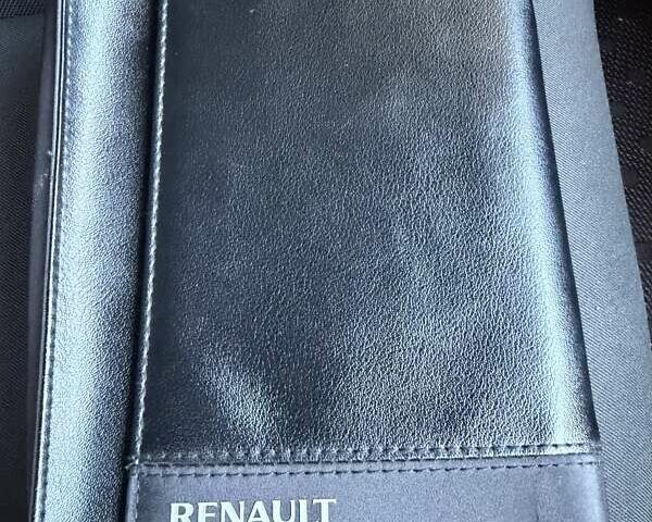 Белый Рено Трафик, объемом двигателя 1.6 л и пробегом 274 тыс. км за 18950 $, фото 156 на Automoto.ua