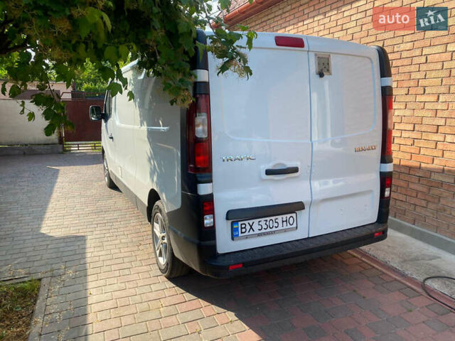 Білий Рено Трафік, об'ємом двигуна 1.6 л та пробігом 235 тис. км за 14999 $, фото 6 на Automoto.ua