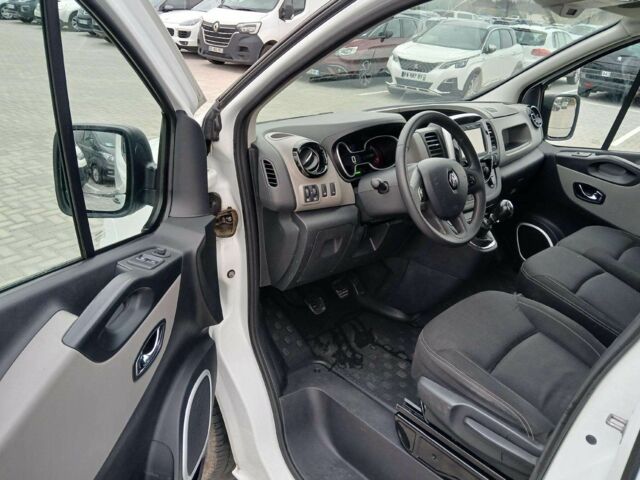 Білий Рено Трафік, об'ємом двигуна 1.6 л та пробігом 137 тис. км за 8500 $, фото 4 на Automoto.ua