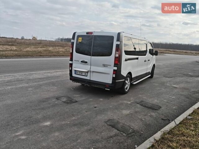 Белый Рено Трафик, объемом двигателя 1.6 л и пробегом 520 тыс. км за 16900 $, фото 6 на Automoto.ua