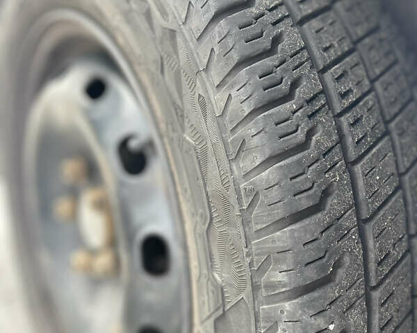 Белый Рено Трафик, объемом двигателя 1.6 л и пробегом 190 тыс. км за 14600 $, фото 14 на Automoto.ua