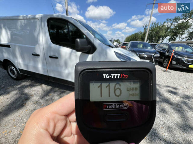 Белый Рено Трафик, объемом двигателя 1.6 л и пробегом 137 тыс. км за 15500 $, фото 19 на Automoto.ua