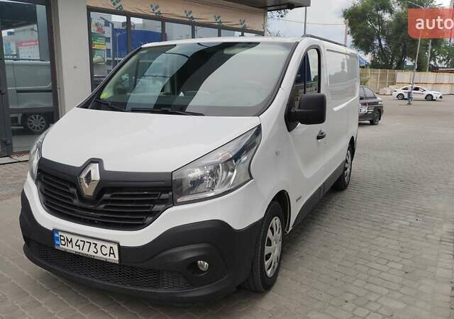 Белый Рено Трафик, объемом двигателя 1.6 л и пробегом 75 тыс. км за 15700 $, фото 3 на Automoto.ua